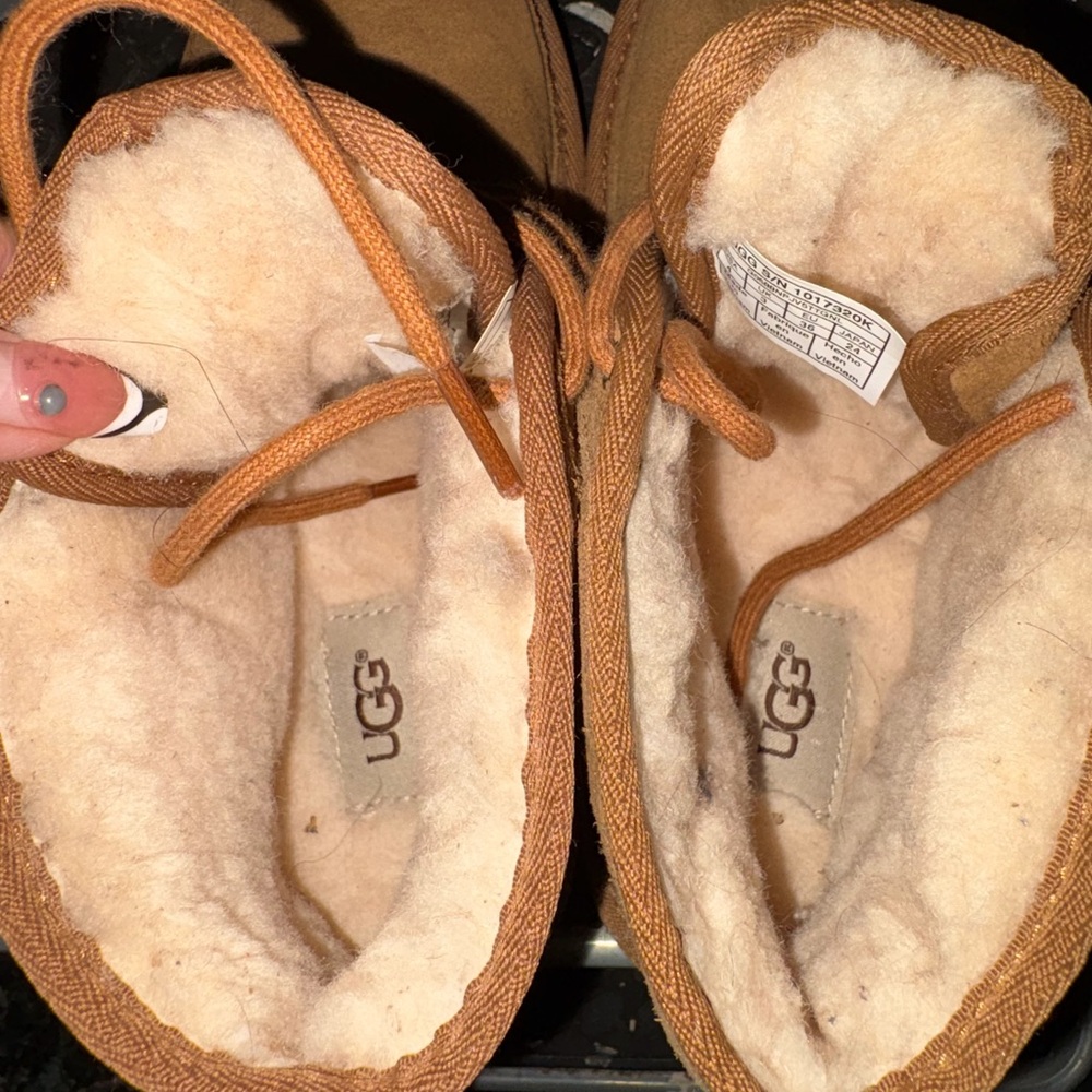 NEW UGG Tan Boots with Cream Shearling